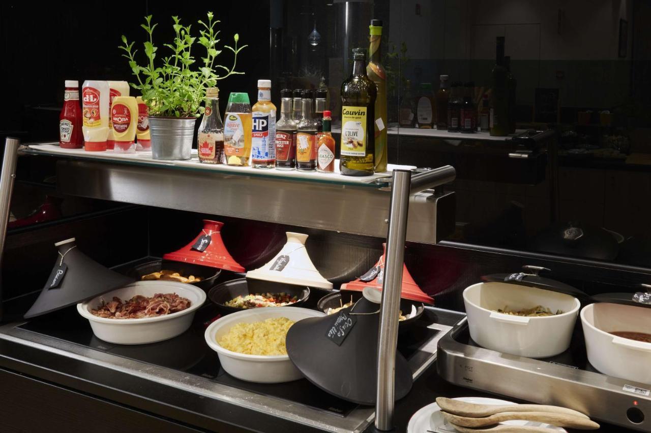Park Inn By Radisson Liege Airport Grace-Hollogne Bagian luar foto