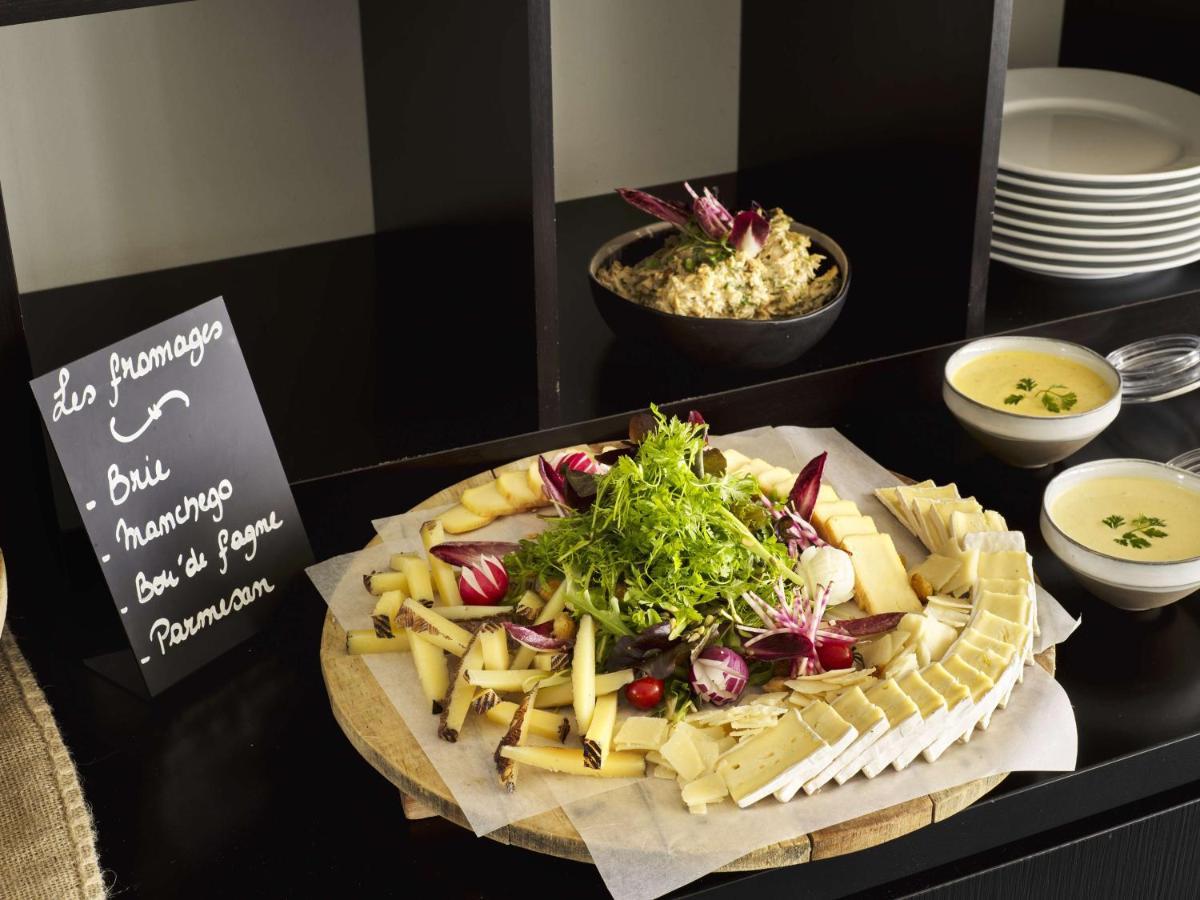 Park Inn By Radisson Liege Airport Grace-Hollogne Bagian luar foto