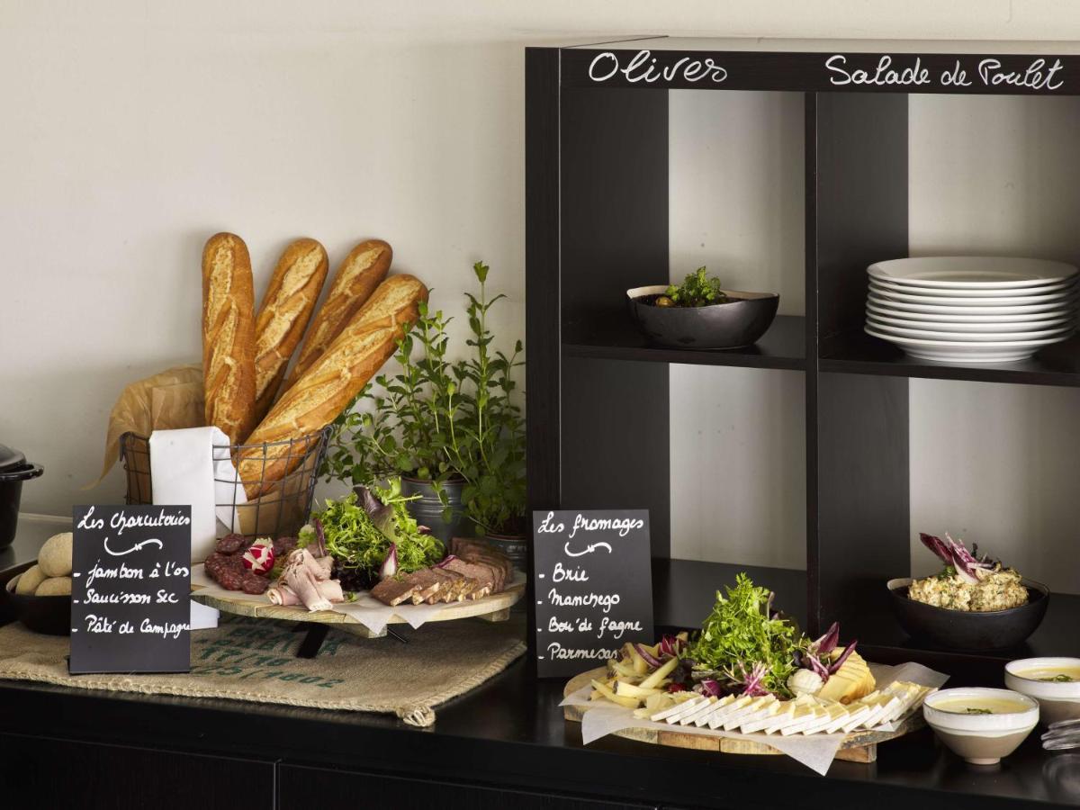 Park Inn By Radisson Liege Airport Grace-Hollogne Bagian luar foto
