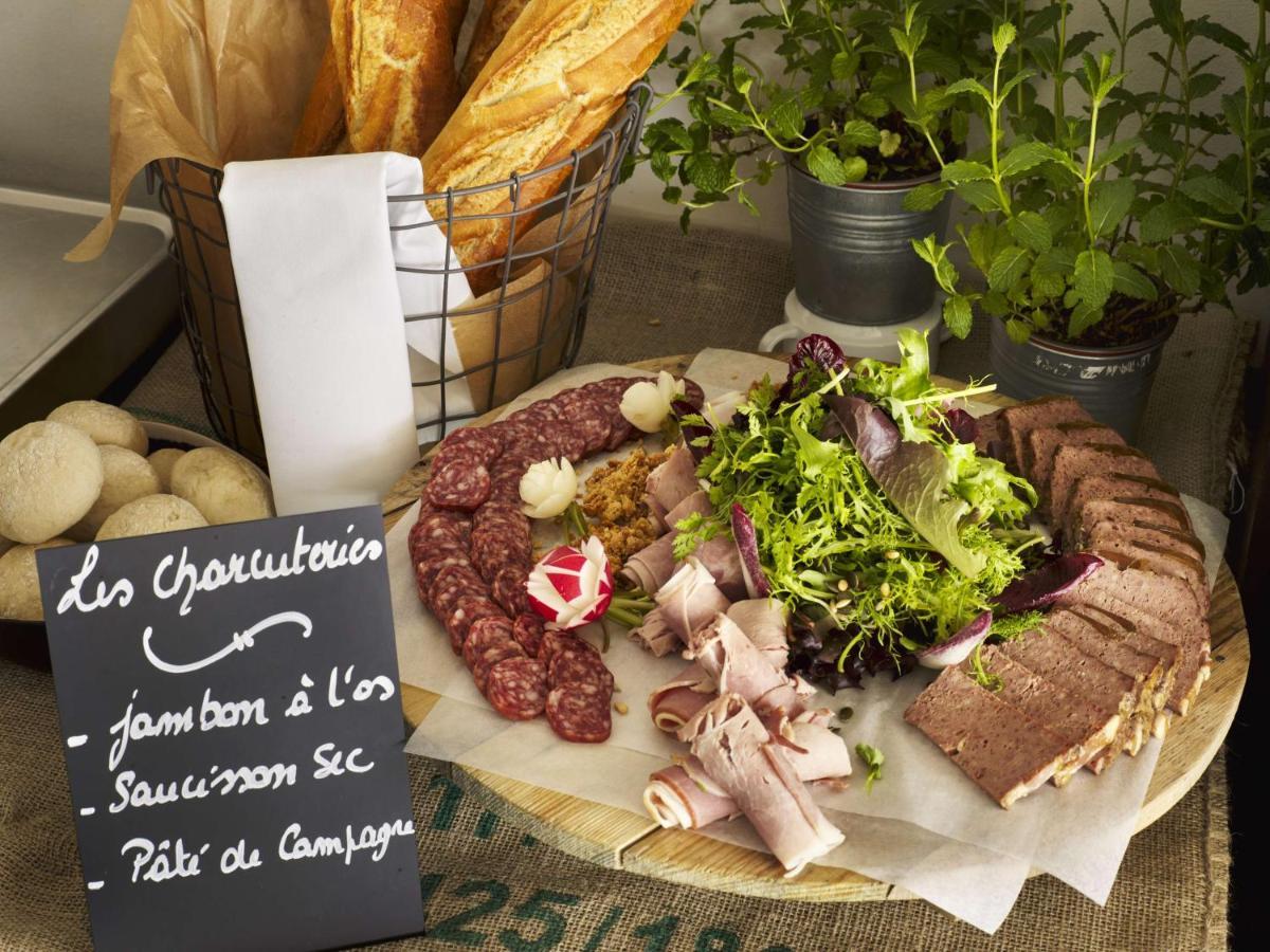 Park Inn By Radisson Liege Airport Grace-Hollogne Bagian luar foto