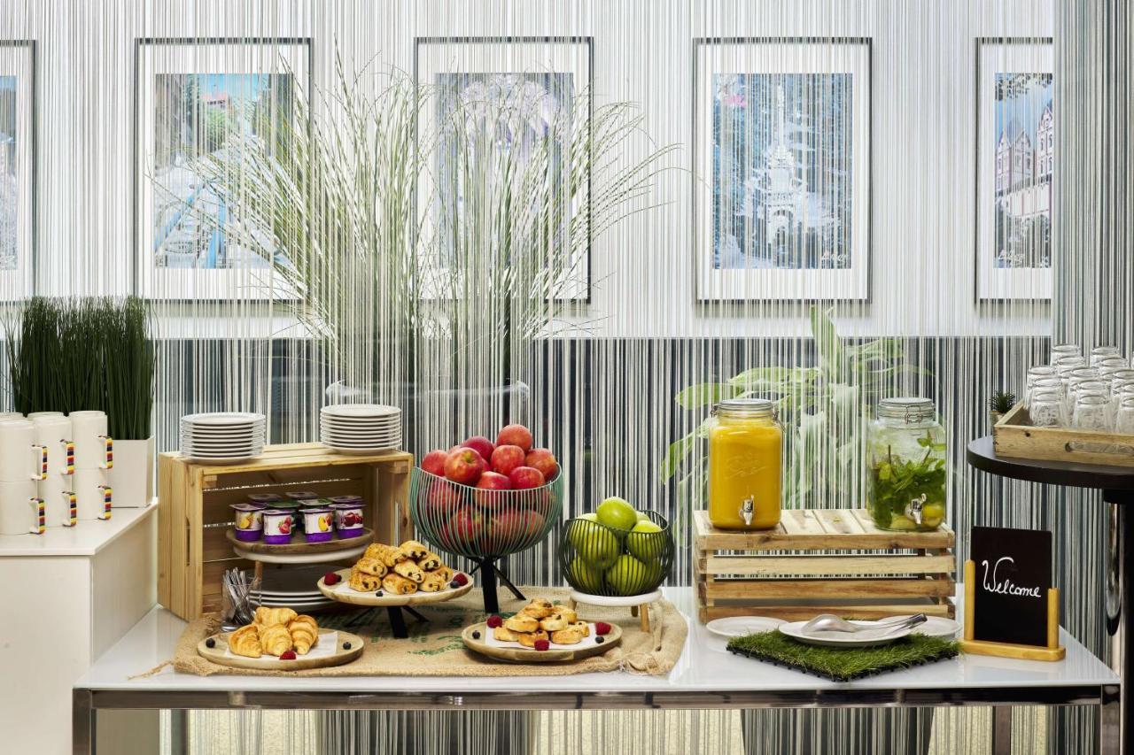 Park Inn By Radisson Liege Airport Grace-Hollogne Bagian luar foto