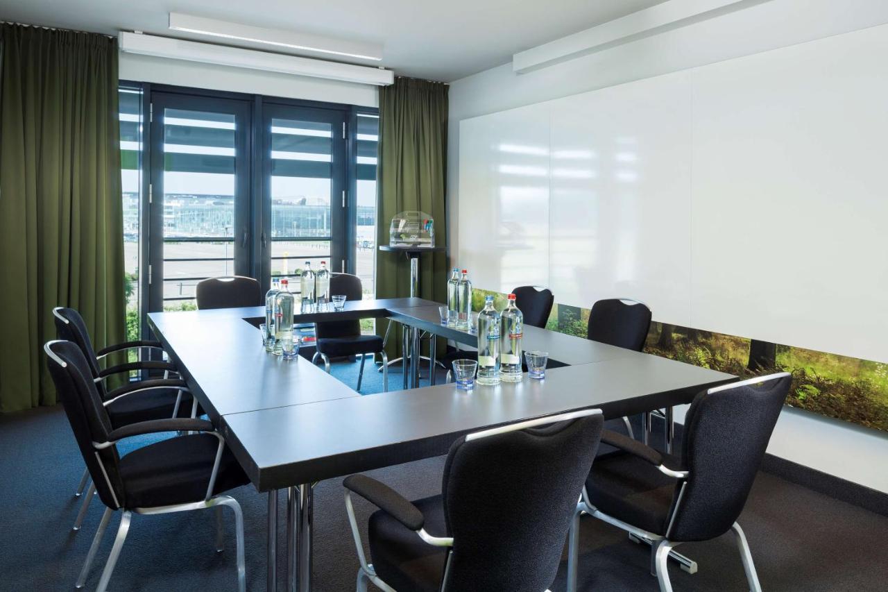 Park Inn By Radisson Liege Airport Grace-Hollogne Bagian luar foto