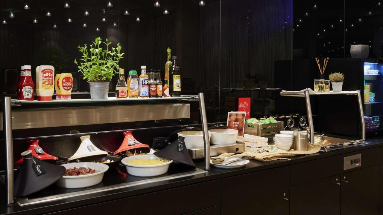 Park Inn By Radisson Liege Airport Grace-Hollogne Bagian luar foto